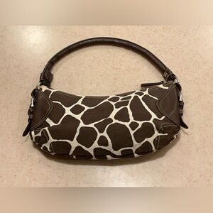 31 giraffe print bag
